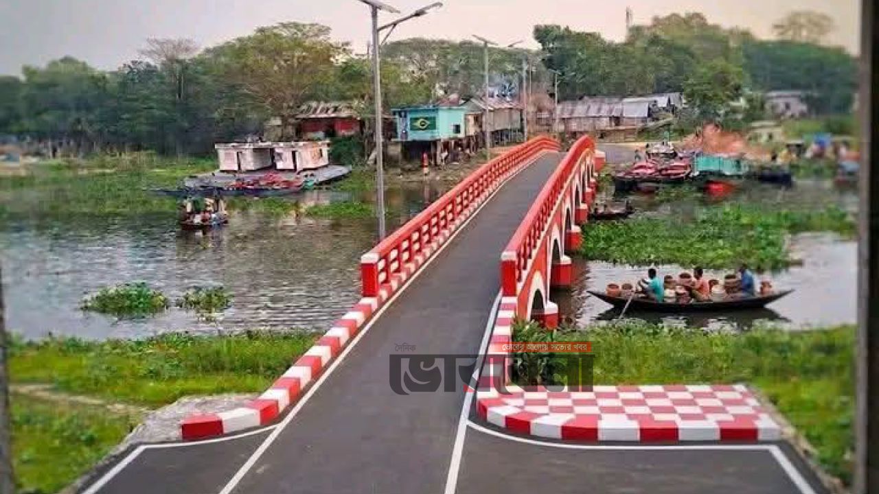 মতলব উত্তরে বাহাদুরপুর–সটাকী সংযোগ ব্রিজ: অবহেলিত জনপদে উন্নয়নের নতুন স্বপ্ন